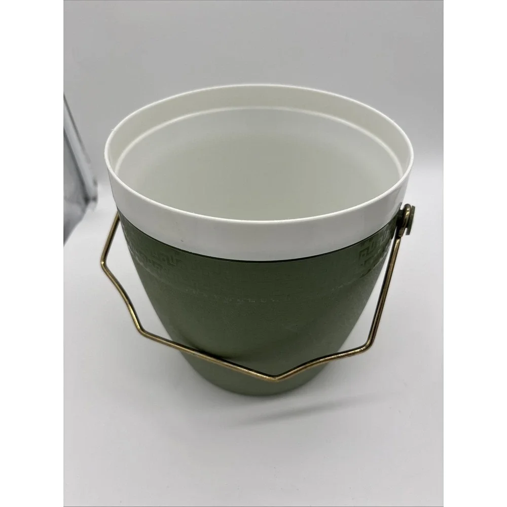 Mid Century Modern Therm O‎ Ware Avocado Green Matching Pitcher And Ice Bucket